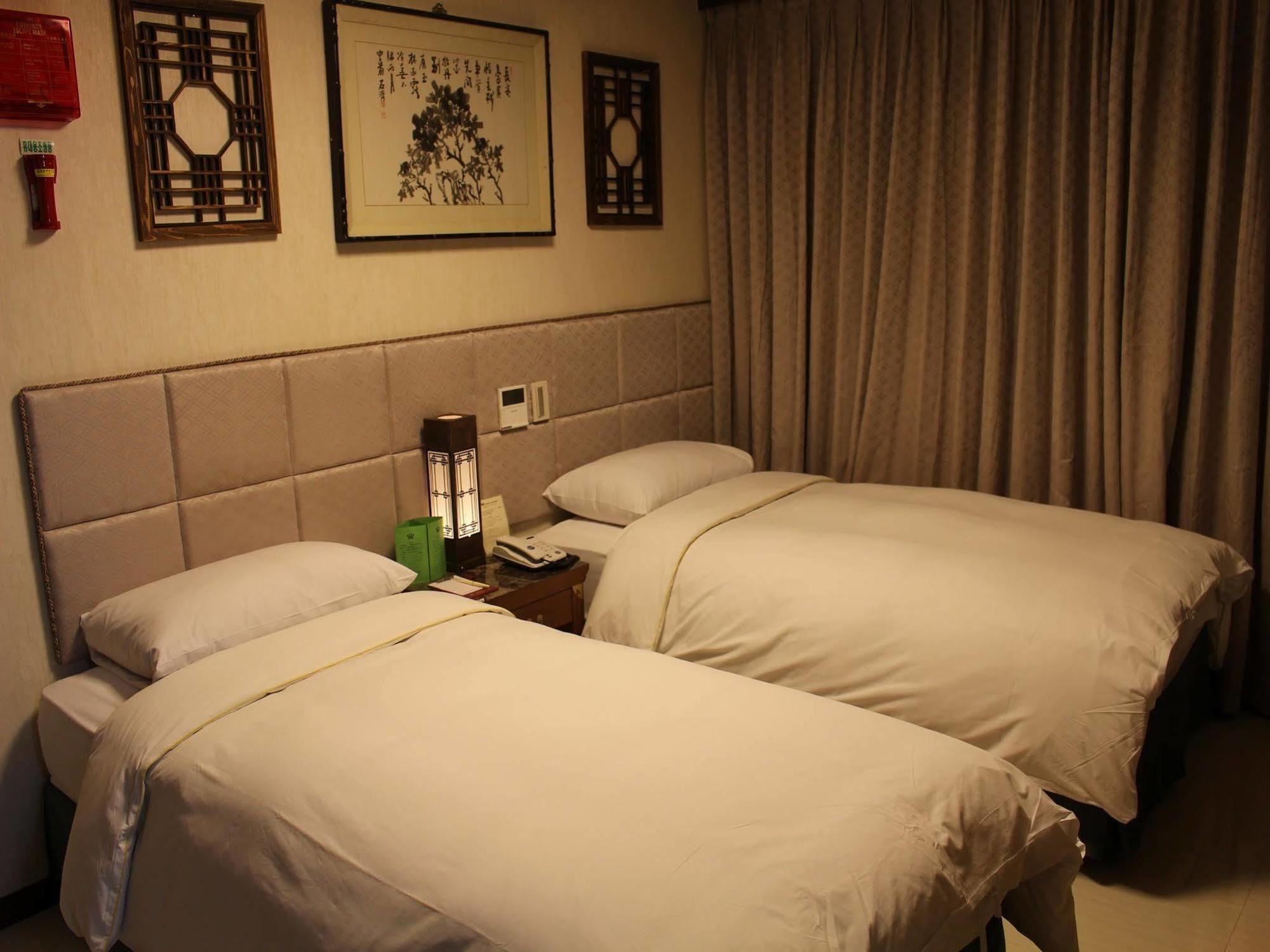 Insadong Crown Hotel 3*