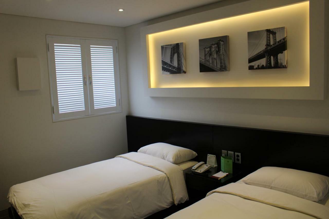 Insadong Crown 3* Seoul